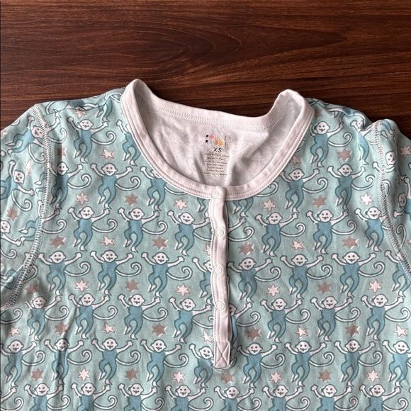 Roller Rabbit PJ Top - Picture 2 of 2